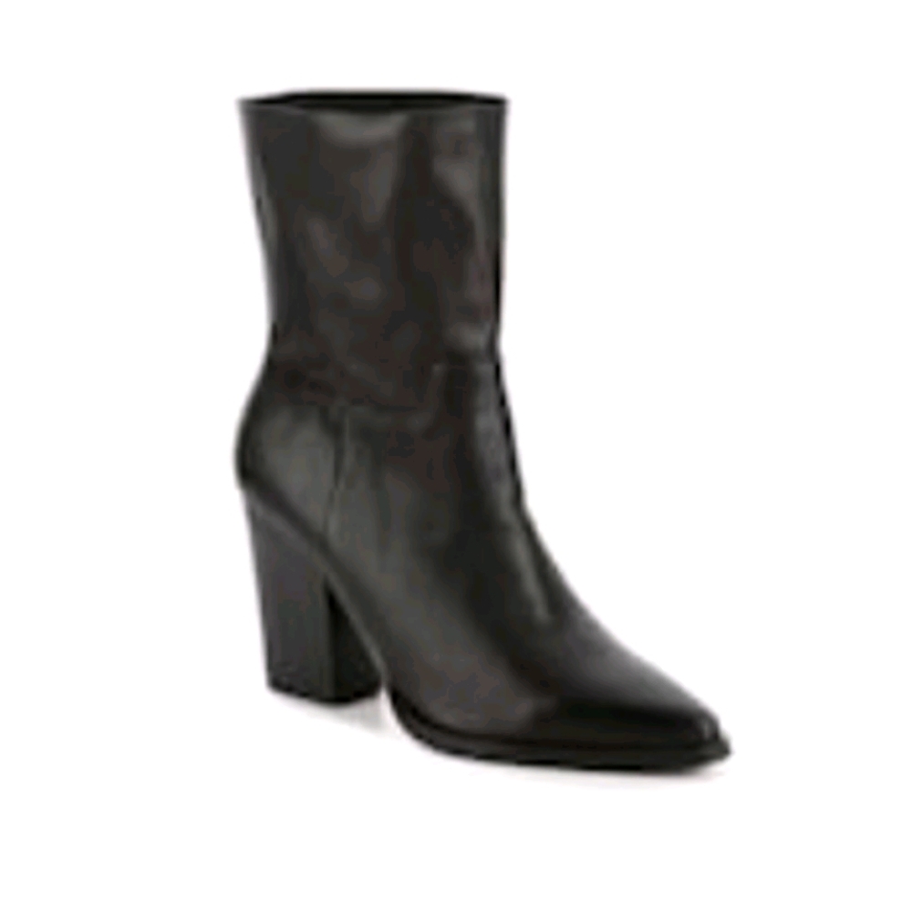 Bleeker and Bond Bootie 8.5